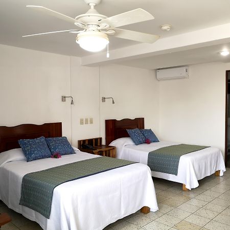 Hotel Rosita Puerto Vallarta Eksteriør bilde
